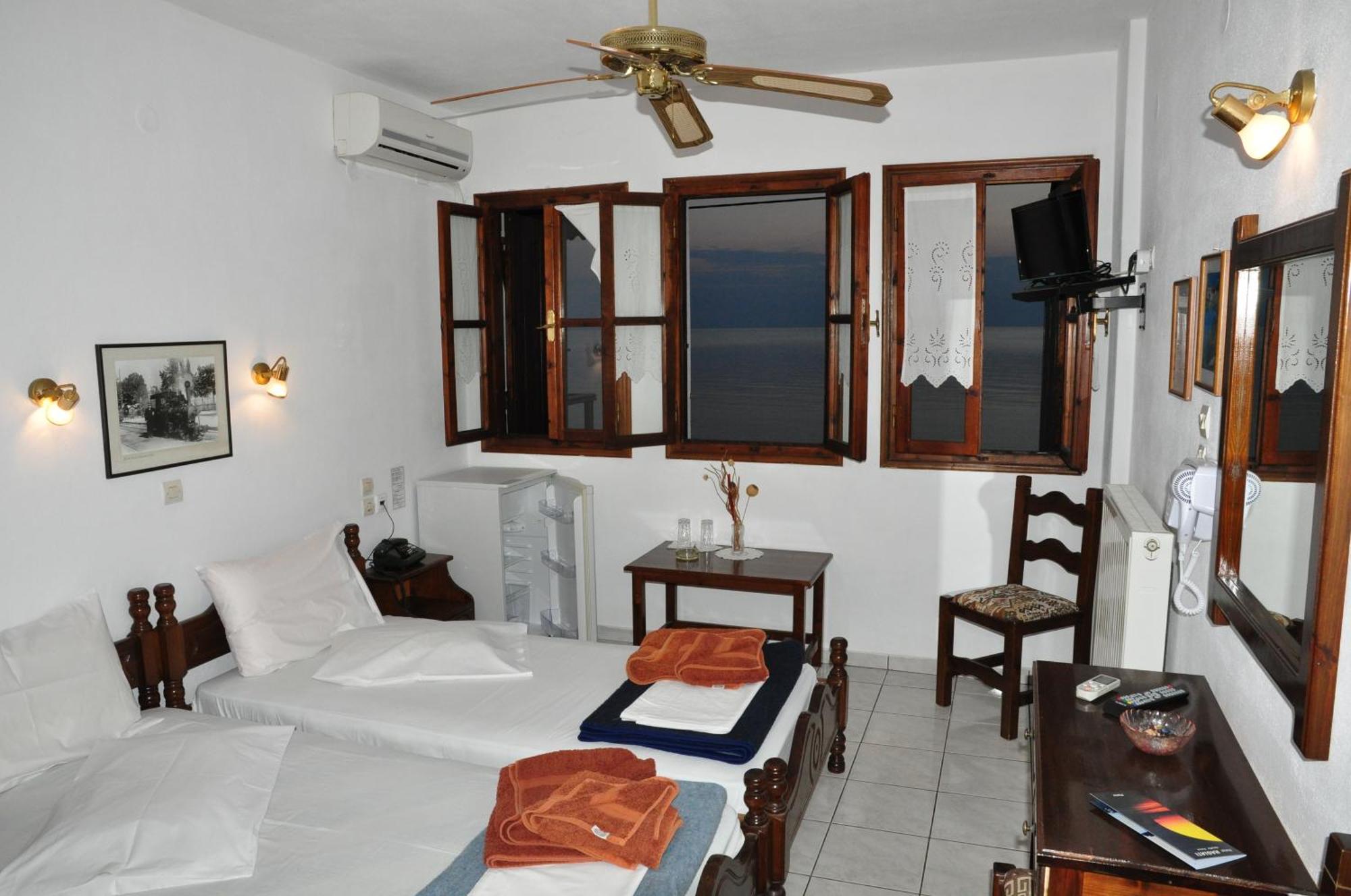 Hotel Hagiati Хорефто Экстерьер фото